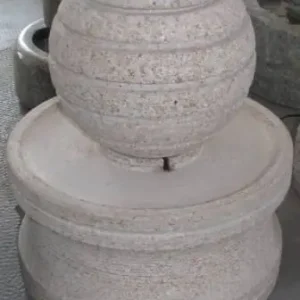 Kleiner Quellstein, Typ II (rund mit Riffelung) Sale