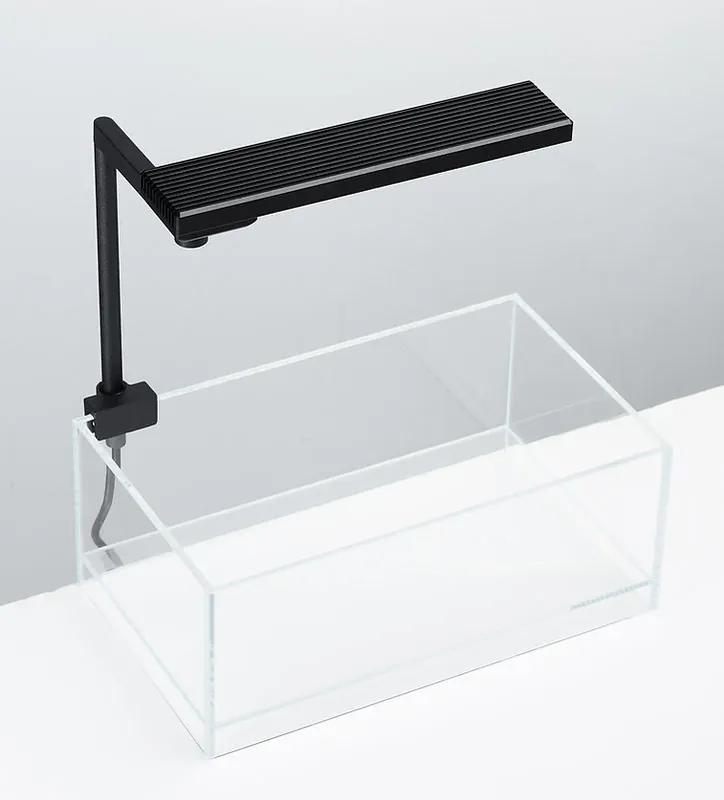 Markenprodukt Chihiros C2 RGB Serie 20-35cm - DE Version